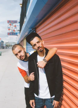 Xem Phim Bigflo & Oli: Hiện tượng Hip Hop Thuyết Minh Online